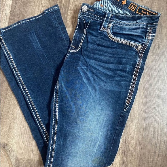 Rocks never worn - Picture 2 of 2